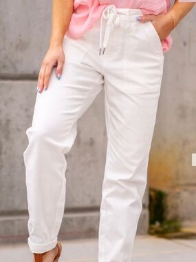 Judy Blue White High-Waist Denim Jogger - size 6